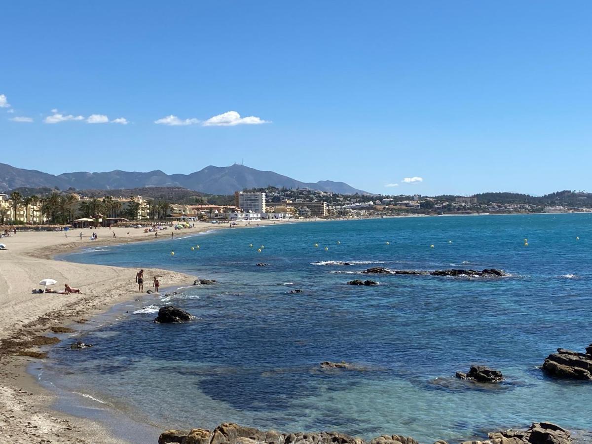 Sea Flower Miraflores Golf And Beach Parking Included La Cala De Mijas Kültér fotó