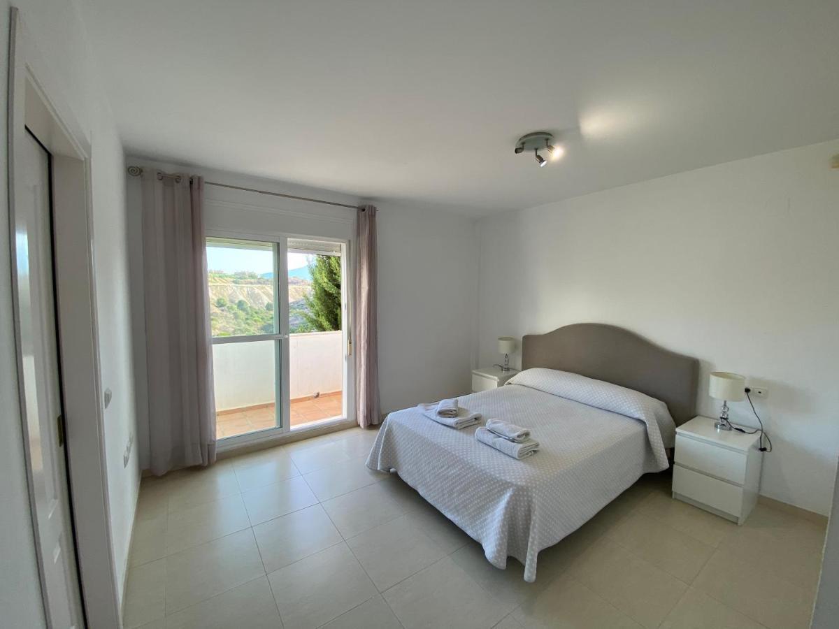 Sea Flower Miraflores Golf And Beach Parking Included La Cala De Mijas Kültér fotó