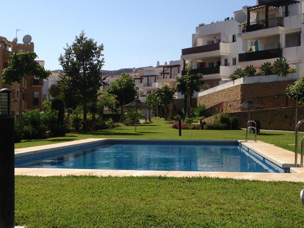 Sea Flower Miraflores Golf And Beach Parking Included La Cala De Mijas Szoba fotó