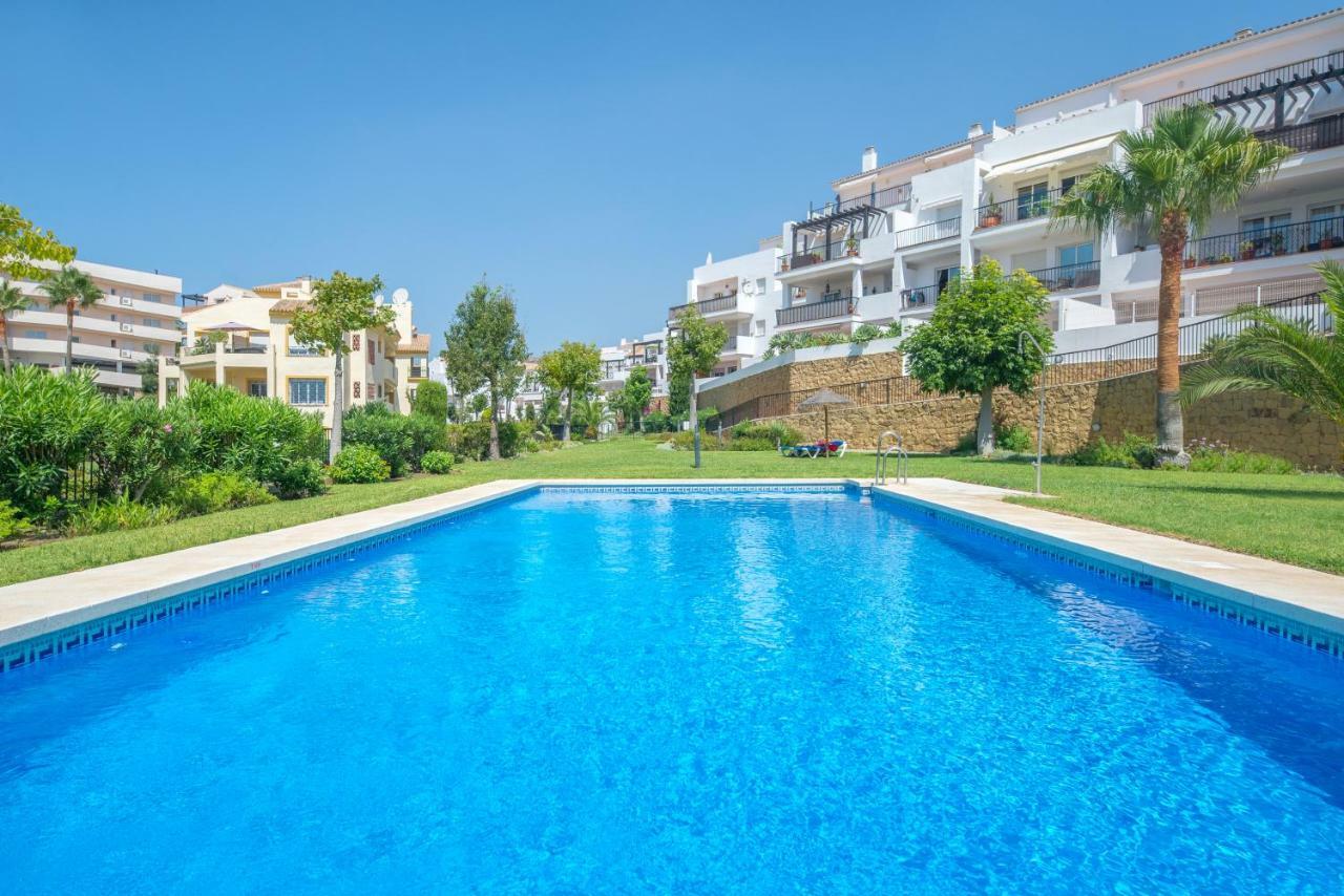 Sea Flower Miraflores Golf And Beach Parking Included La Cala De Mijas Kültér fotó